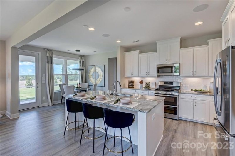 7535 Happy Hollow Drive