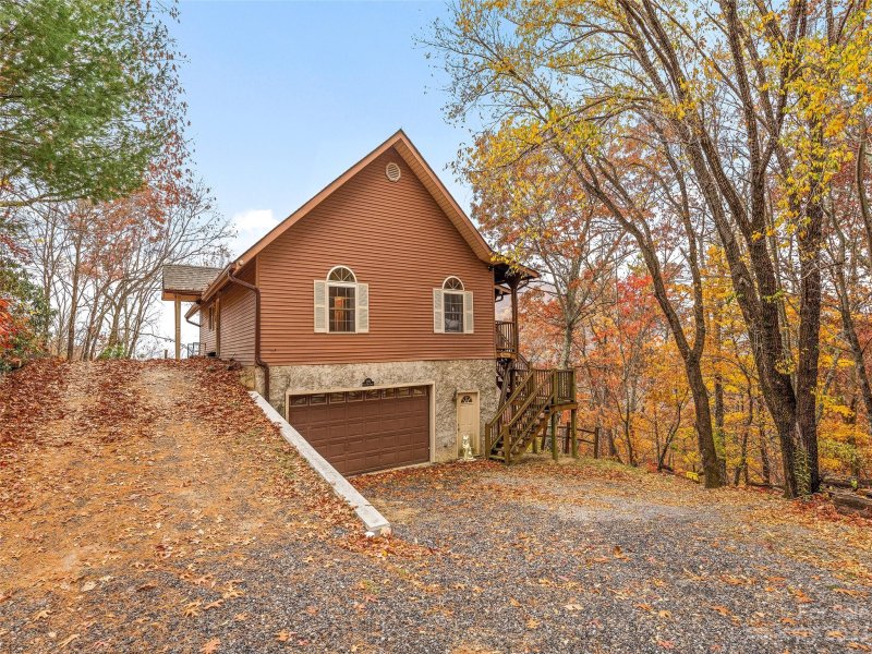 Property image 5 at 270 Split Rail Drive, Maggie Valley, NC 28751