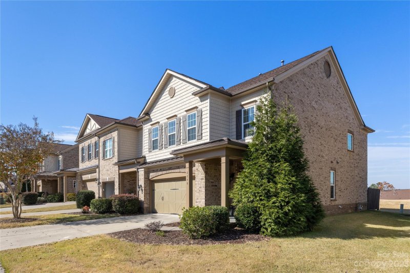 Property image 2 at 2258 Eversham Drive, Concord, NC 28027