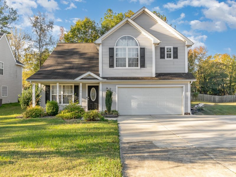 613 Favorwood Drive