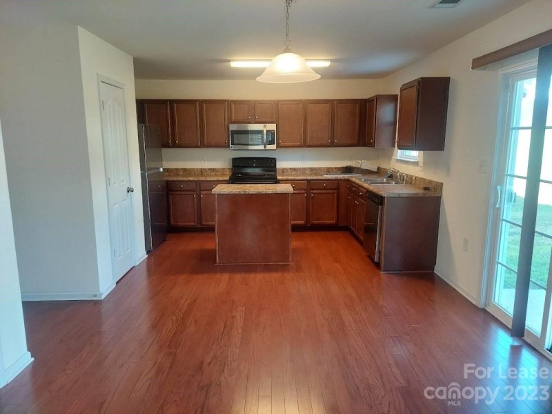 Property image 3 at 940 Cassidy Drive, Gastonia, NC 28054