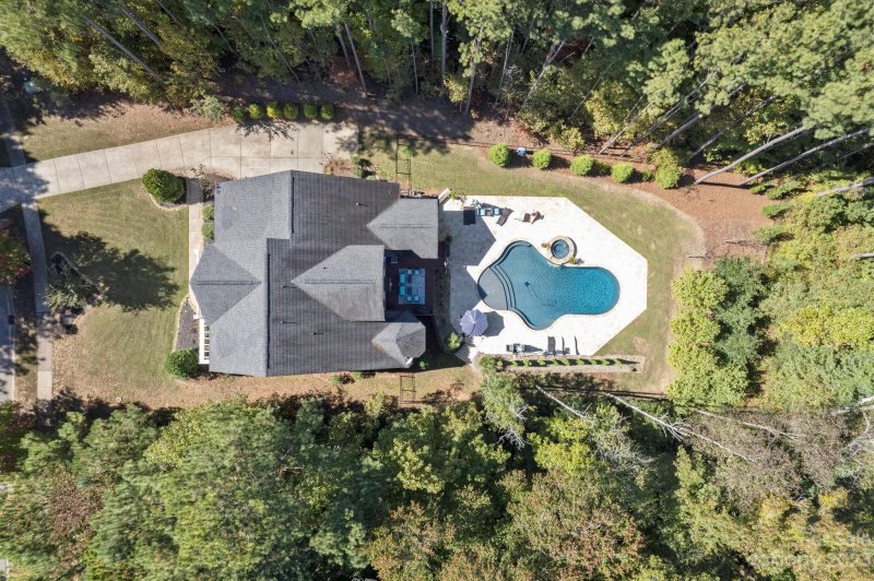 Property image 5 at 215 Streamwood Road, Troutman, NC 28166