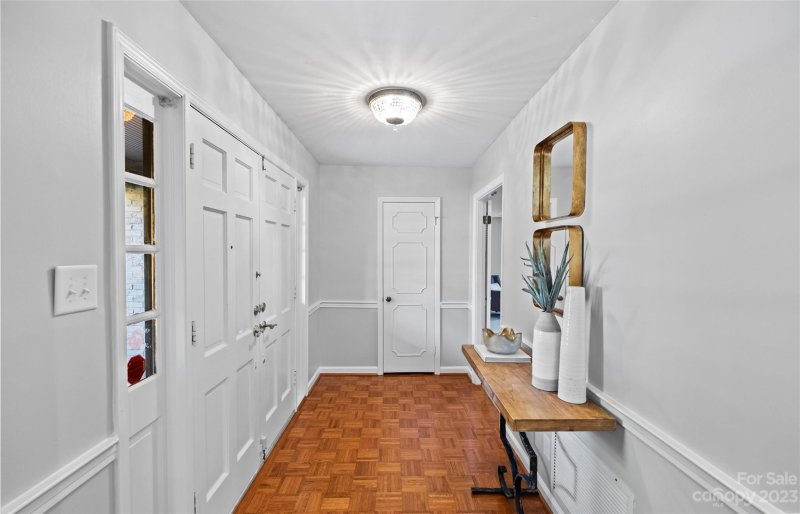 Property image 4 at 2510 Red Barn Lane, Charlotte, NC 28210