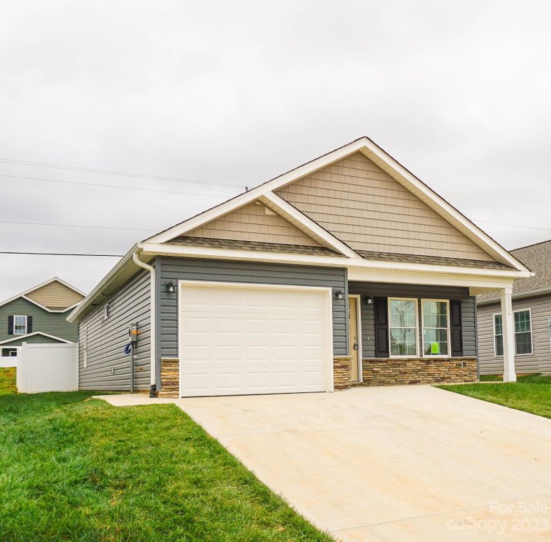 Property image 3 at 2537 Snow Creek Road, Hickory, NC 28601