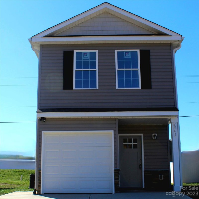 Property image 2 at 2541 Snow Creek Road, Hickory, NC 28601