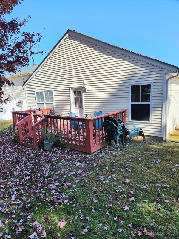 Property image 3 at 1608 Long Paw Lane, Charlotte, NC 28214