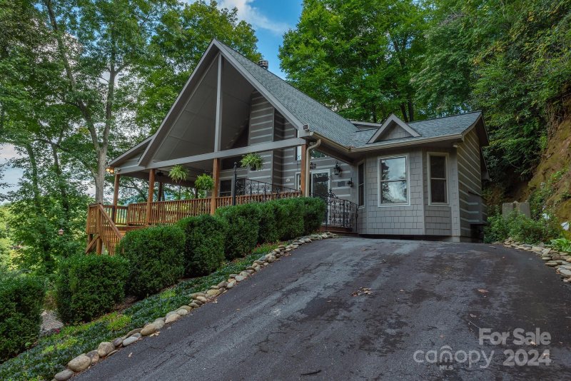 Property image 2 at 21 Shady Side Drive, Burnsville, NC 28714