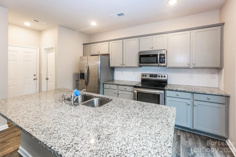 Property image 5 at 12310 Old Dulin Farms Way, Charlotte, NC 28215