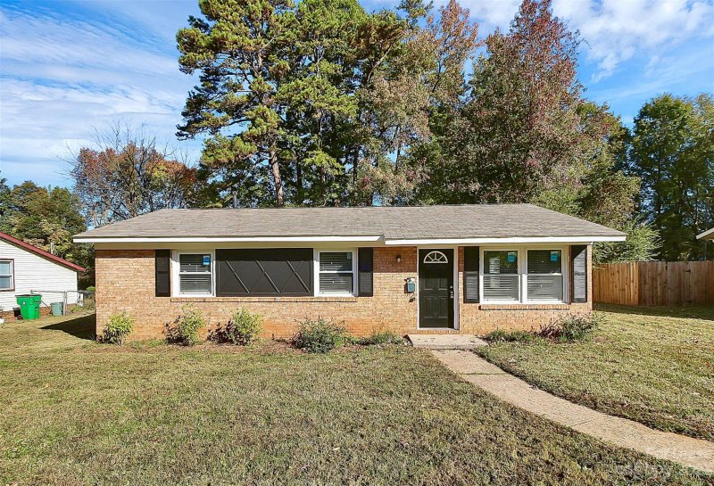 4334 Pebblebrook Drive