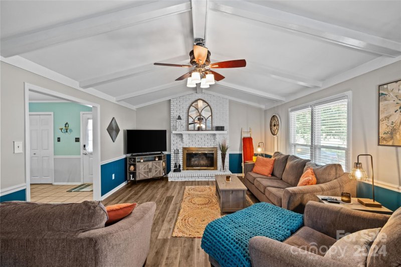 Property image 4 at 2627 Cherokee Court, Gastonia, NC 28056