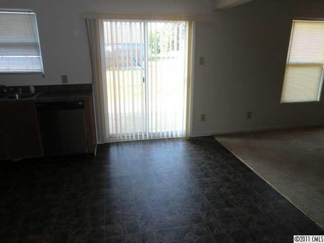 Property image 4 at 6704 Ridge Lane Road, Charlotte, NC 28262