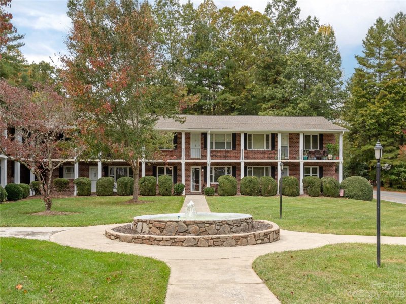 Property image 2 at 102 Boyd Drive, Flat Rock, NC 28731