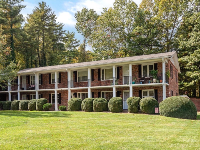 Property image 3 at 102 Boyd Drive, Flat Rock, NC 28731