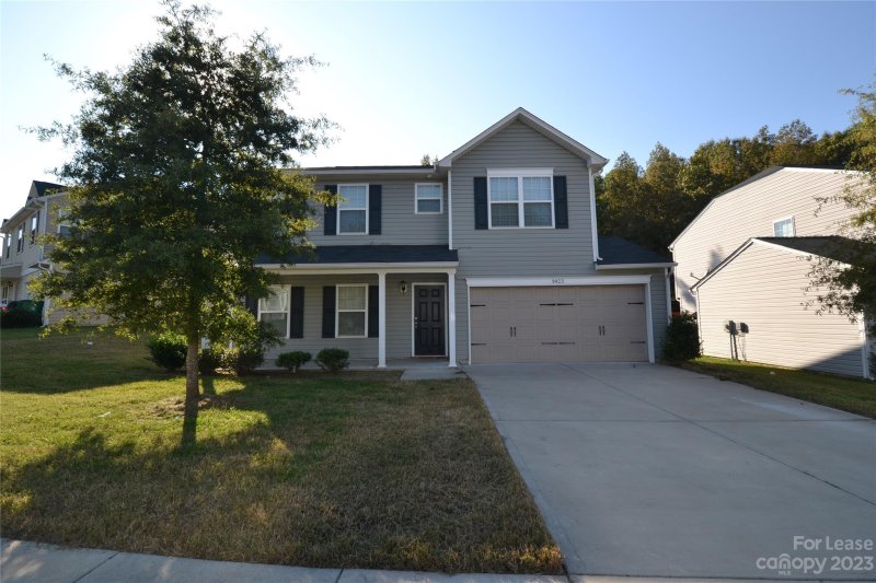 Property image 2 at 9423 Bradstreet Commons Way, Charlotte, NC 28215