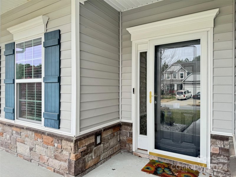 Property image 5 at 113 Kingston Drive, Mount Holly, NC 28120