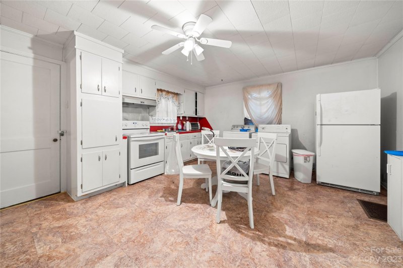 Property image 2 at 326 Community Street, Rock Hill, SC 29730