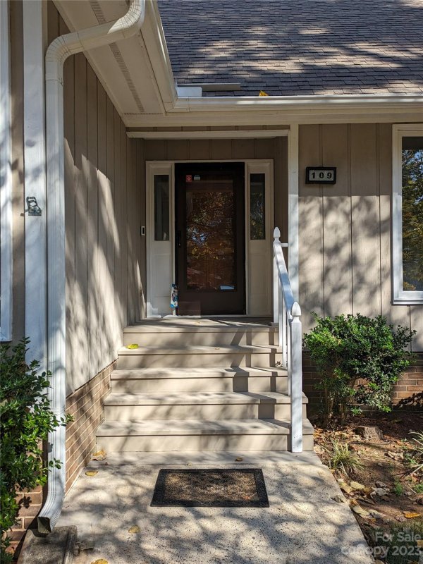 Property image 5 at 109 Sandy Shore Drive, Mooresville, NC 28117