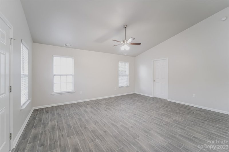 Property image 5 at 6223 Dumont Lane, Charlotte, NC 28269