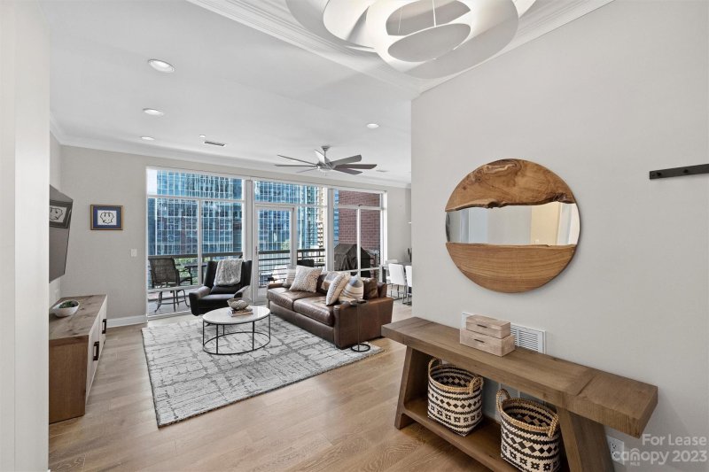 Property image 3 at 435 S Tryon Street, Charlotte, NC 28202