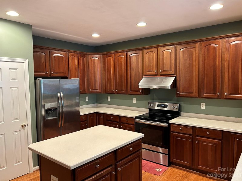 Property image 4 at 10328 Berkeley Pond Drive, Charlotte, NC 28270