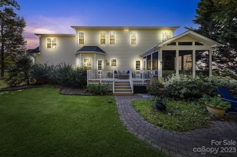 Property image 2 at 10823 Persimmon Creek Drive, Mint Hill, NC 28227