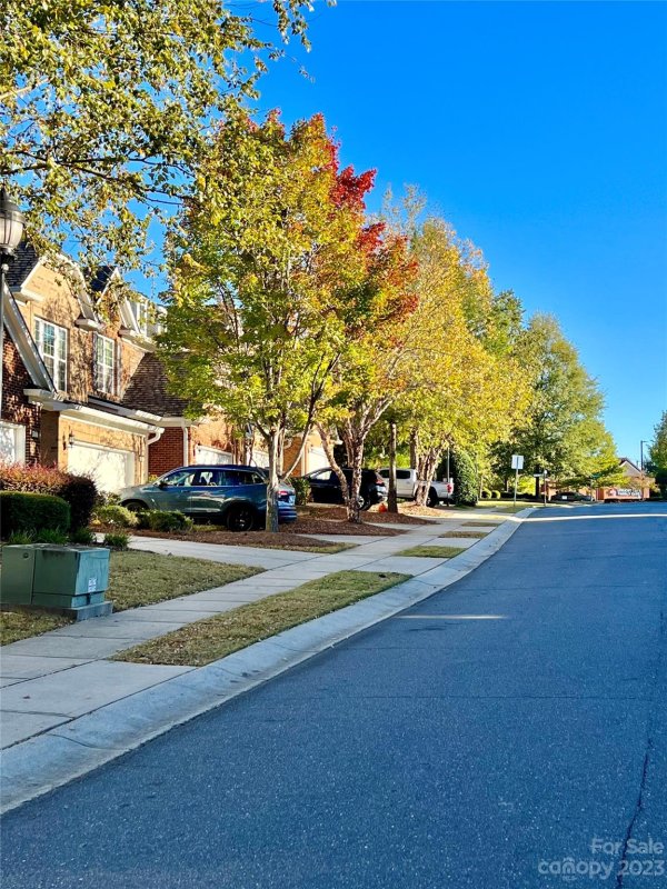 Property image 3 at 15613 Canmore Street, Charlotte, NC 28277