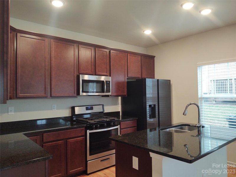 Property image 5 at 6308 Revolutionary Trail, Charlotte, NC 28217