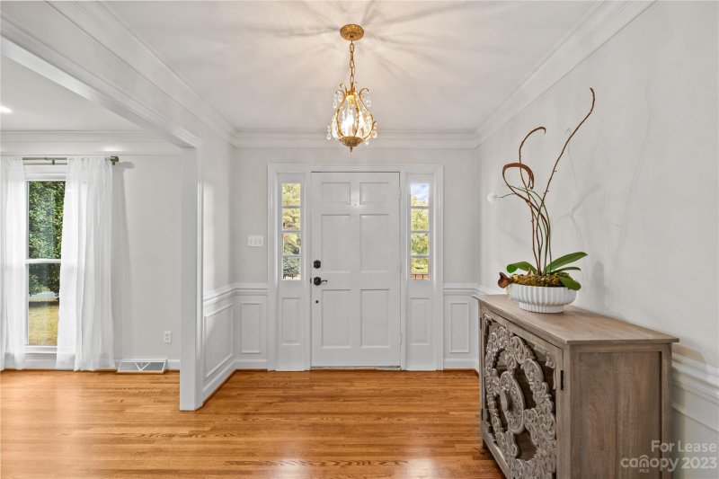 Property image 2 at 3900 Braxton Drive, Charlotte, NC 28226