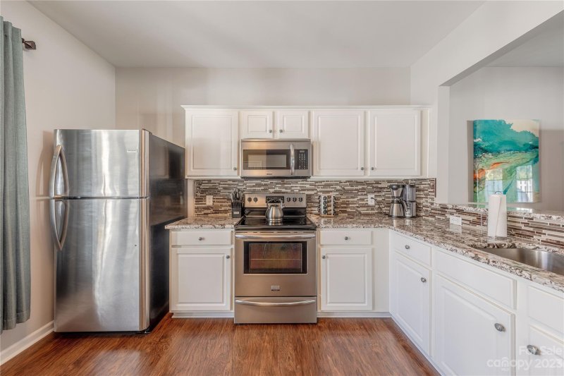 Property image 5 at 6917 Rothchild Drive, Charlotte, NC 28270