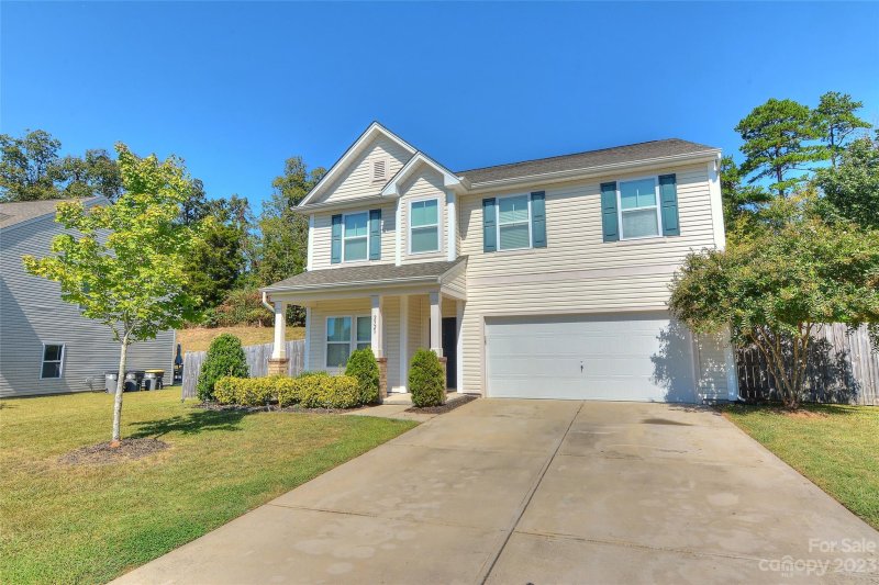 Property image 2 at 2323 Bloomfield Drive, Kannapolis, NC 28081