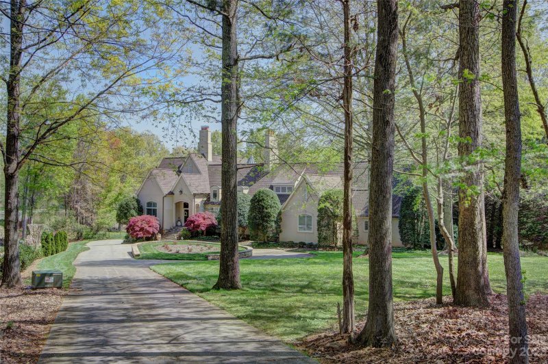 Property image 2 at 713 Eagle Point Court, Weddington, NC 28104