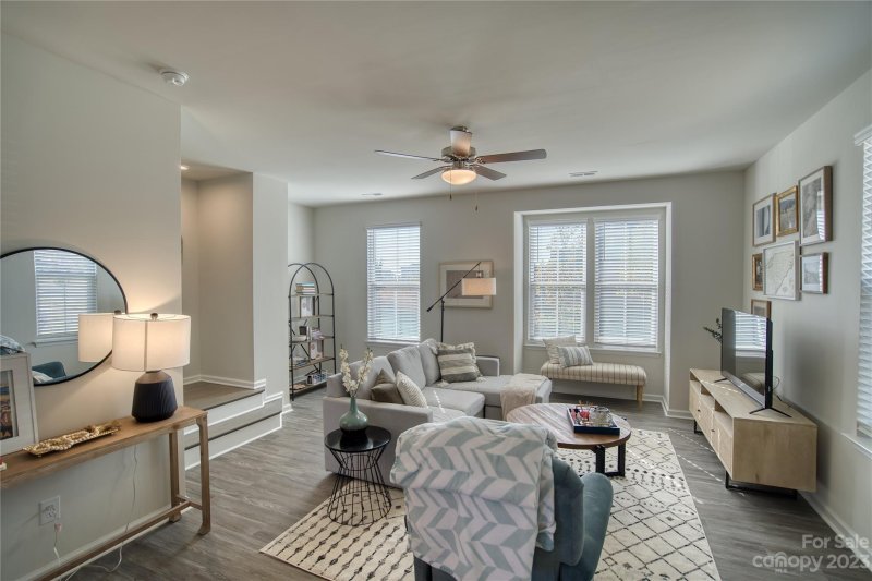 Property image 5 at 10840 Overlook Mountain Drive, Charlotte, NC 28216