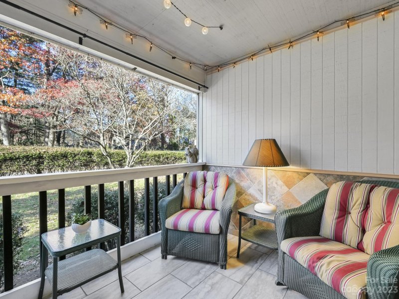 Property image 5 at 33 Lake Drive, Laurel Park, NC 28739