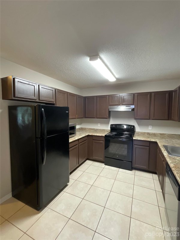 Property image 5 at 5906 Lawnmeadow Drive, Charlotte, NC 28216