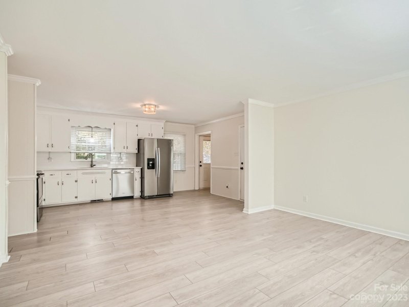 Property image 4 at 15125 Catawba Circle, Matthews, NC 28104