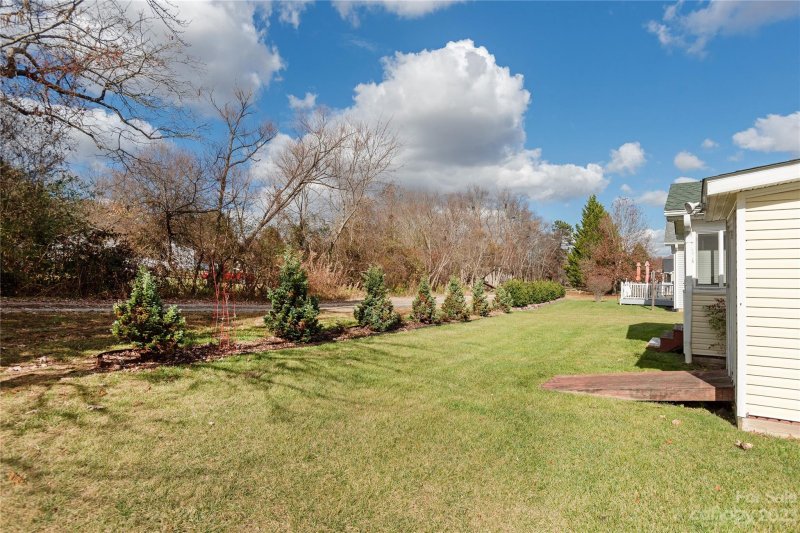 Property image 4 at 63 Beechnut Drive, Hendersonville, NC 28739