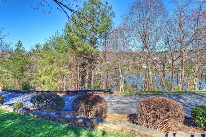 Property image 5 at 267 Windemere Isle Road, Statesville, NC 28677