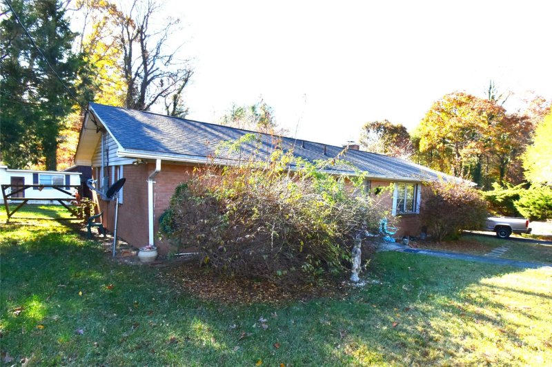 Property image 2 at 459 Beach Drive, Hendersonville, NC 28792