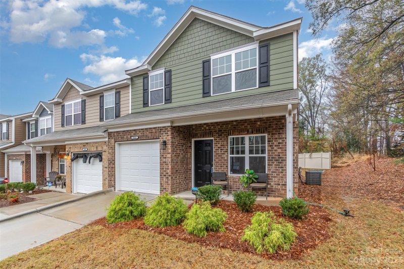 Property image 3 at 9347 Grand Valley Drive, Charlotte, NC 28213