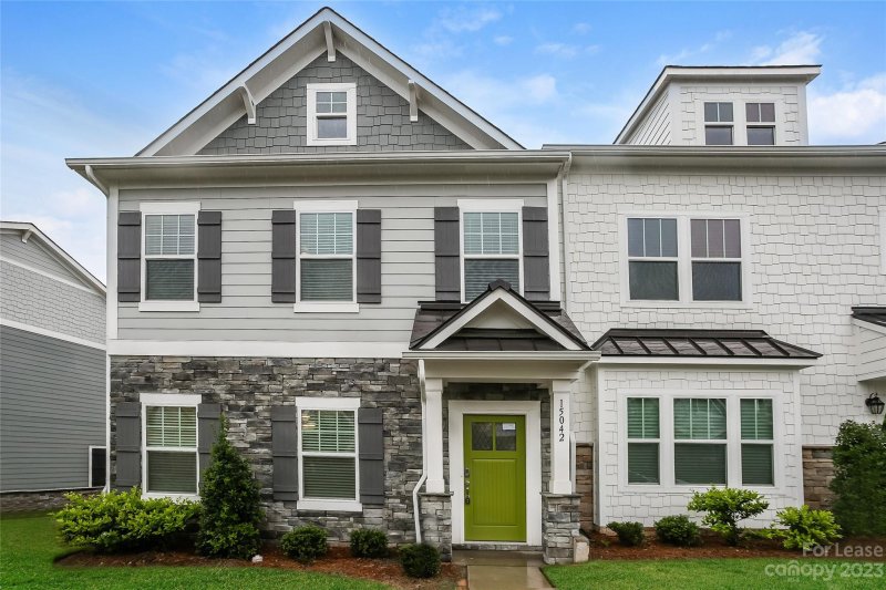 15042 Meacham Farm Drive