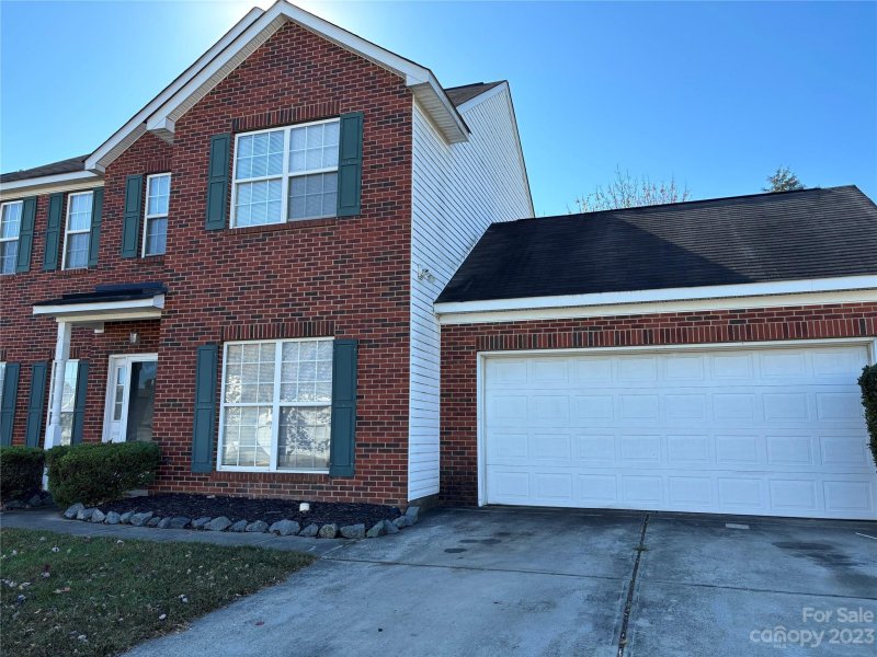 Property image 2 at 6655 Pattonsburg Drive, Charlotte, NC 28213