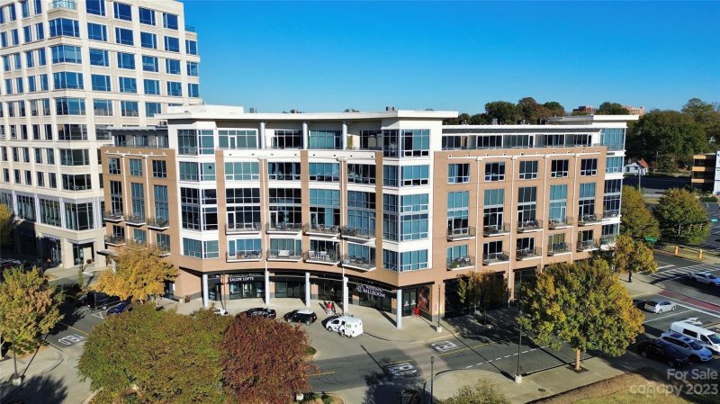 Property image 3 at 1133 Metropolitan Avenue, Charlotte, NC 28204