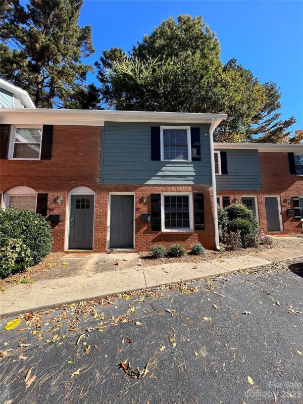 Property image 2 at 640 Chipley Avenue, Charlotte, NC 28205