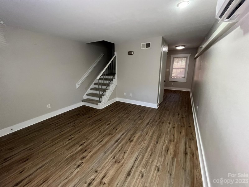 Property image 4 at 640 Chipley Avenue, Charlotte, NC 28205