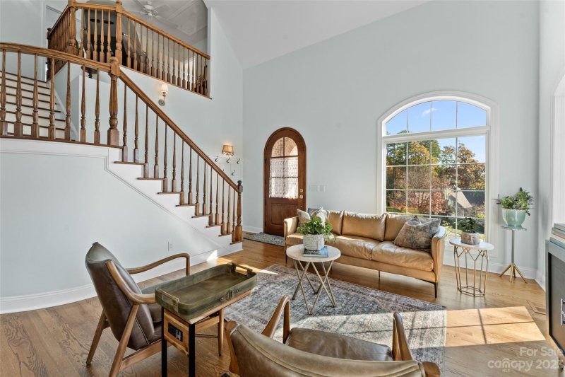 Property image 2 at 62 Divot Court, Hickory, NC 28601