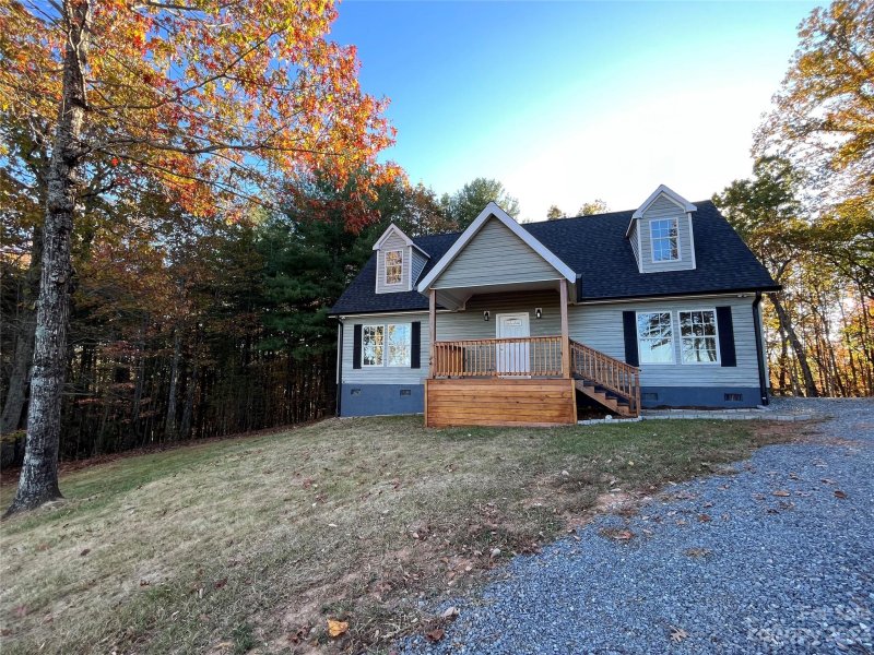 Property image 2 at 450 Misty Mountain Drive, Nebo, NC 28761