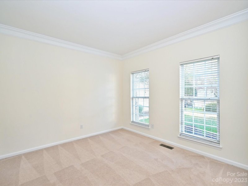 Property image 4 at 15877 Wayland Drive, Charlotte, NC 28277