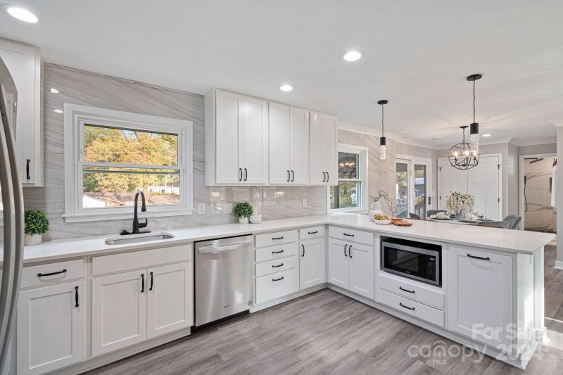 Property image 3 at 5401 Northside Road, Charlotte, NC 28269