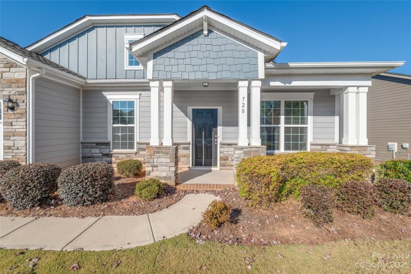 Property image 3 at 720 Wood Lily Drive, Belmont, NC 28012