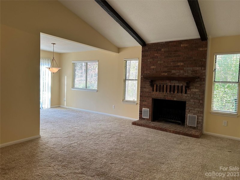 Property image 4 at 911 Sardis Cove Drive, Charlotte, NC 28270